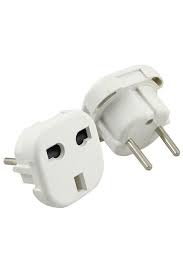 EU to UK Plug Adapter 220v to 110v white